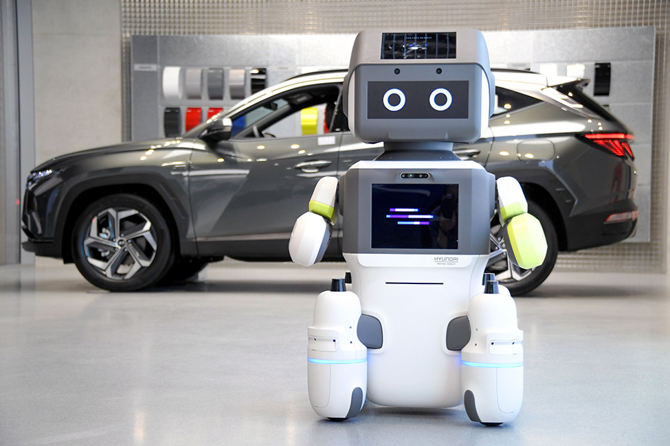 ¿Y si tu futuro vendedor de coches fuera un robot?
