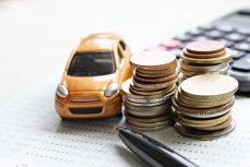 Consejos de mantenimiento del coche que puede implementar usted mismo para ahorrar dinero